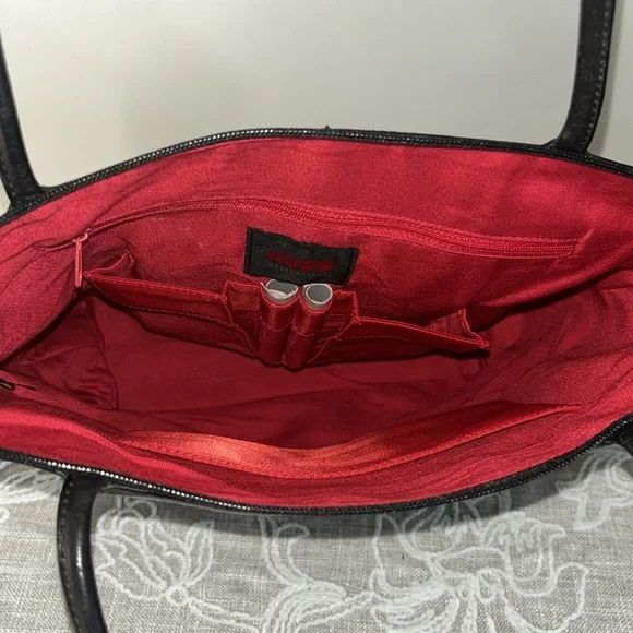 HOBO International New Carlotta Shiny Black Leather Shoulder Bag - Picture 13 of 15